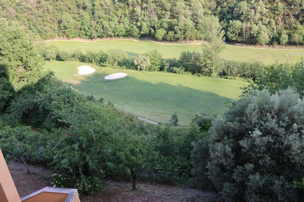 Appartement Dans Un Terrain De Golf, 5 Min De La Mer En Voiture, Parking Gratuit Cogoleto Zewnętrze zdjęcie