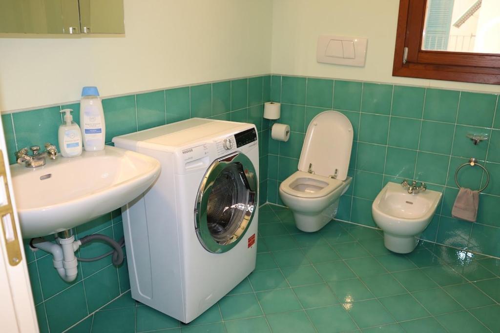 Appartement Dans Un Terrain De Golf, 5 Min De La Mer En Voiture, Parking Gratuit Cogoleto Zewnętrze zdjęcie